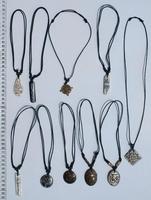 Collares de hueso